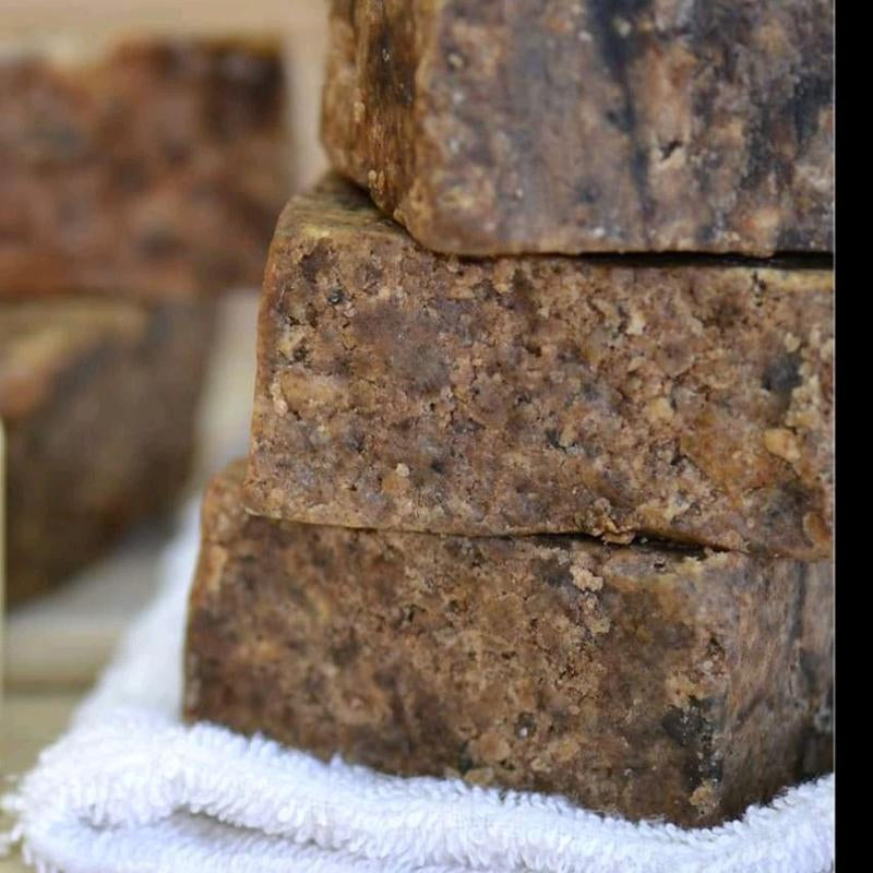 African Black Soap 16Oz Highly Effective Deep Cleansing Packed with Antibacterial, Antifungal and Antimicrobial Properties. Cleanse, Renews and Nourish Your Whole Body