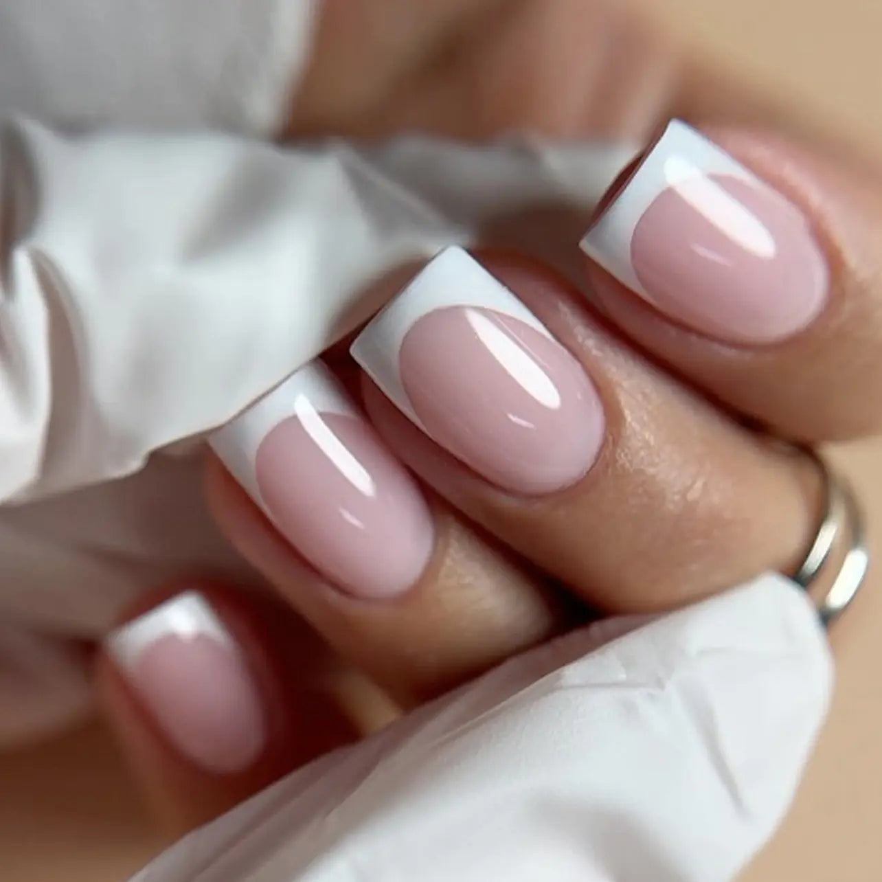 Classic Short French Style Fake Nails